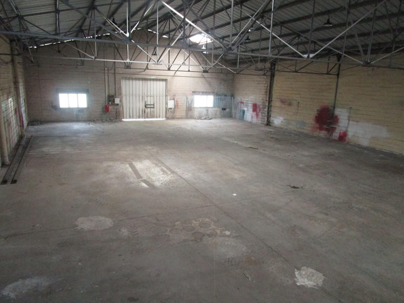 Local commercial - 640 m²