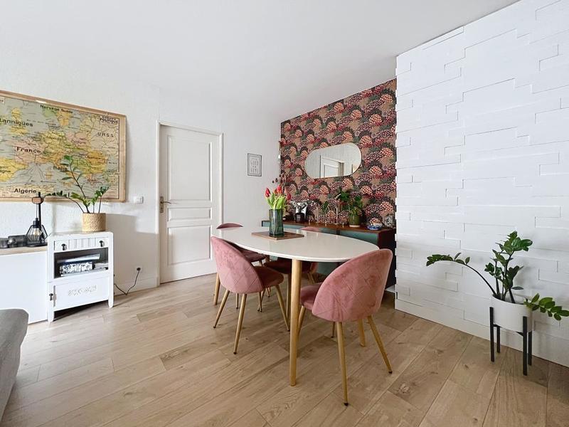 Appartement - 85 m² - 4 pièces