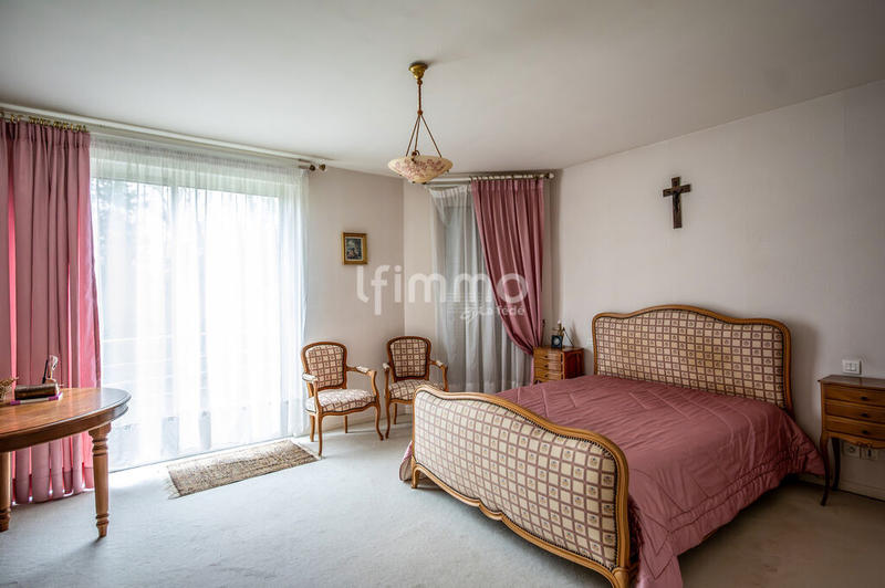 Maison d'architecte - 205 m² - 8 pièces