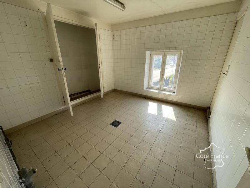 Maison - 196 m² - 8 pièces