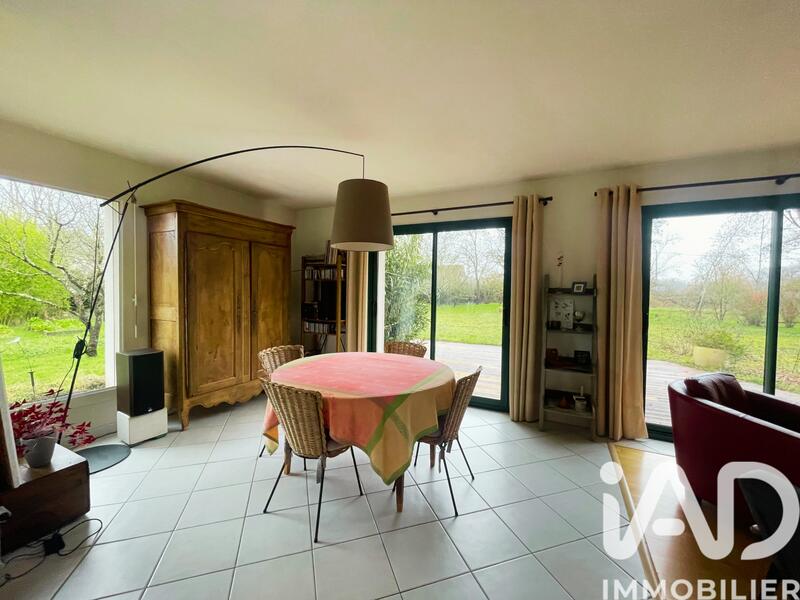 Maison - 140 m² - 6 pièces