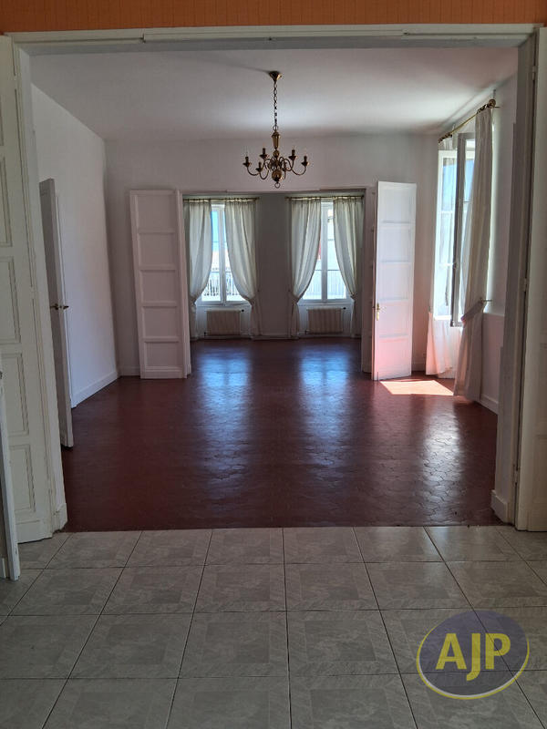 Maison de maîtres - 189 m² - 6 pièces