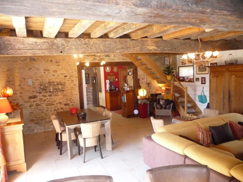 Maison - 155 m² - 7 pièces