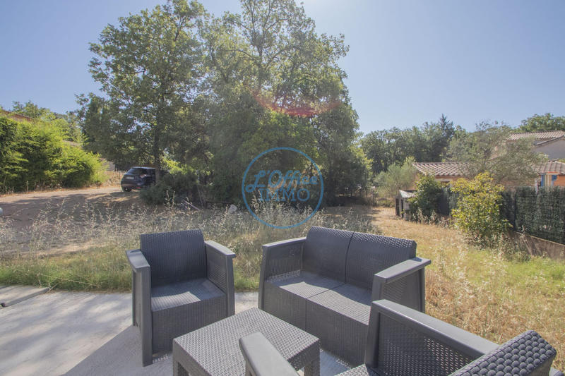 Maison - 102 m² - 5 pièces