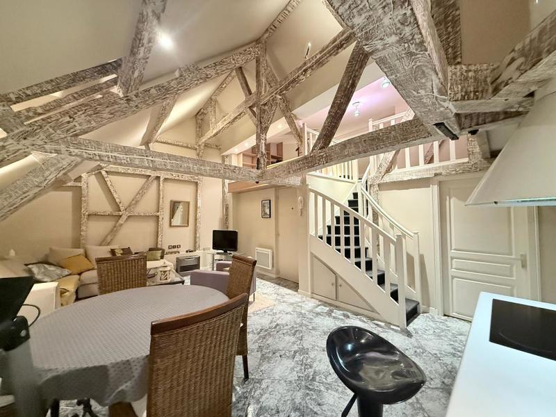 Appartement - 65 m² - 3 pièces