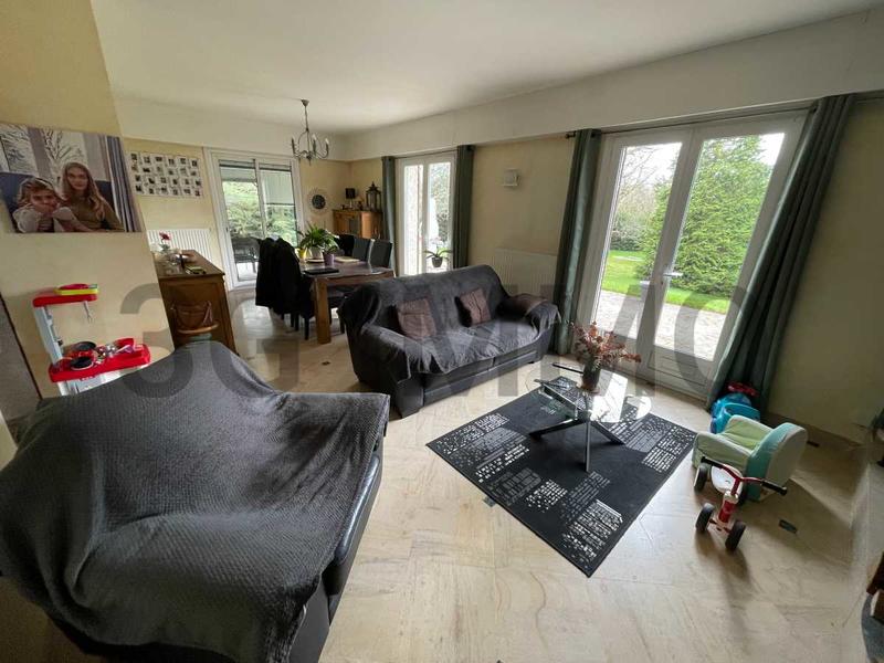 Pavillon - 162 m² - 6 pièces