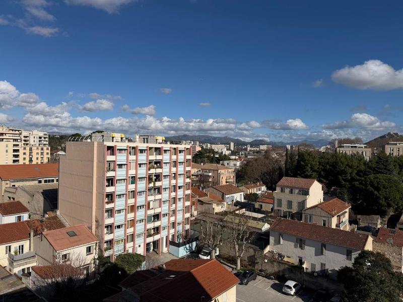 Studio - 21 m² - 2 pièces