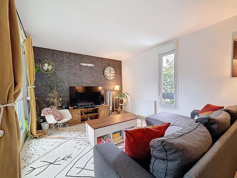 Appartement - 81 m² - 4 pièces