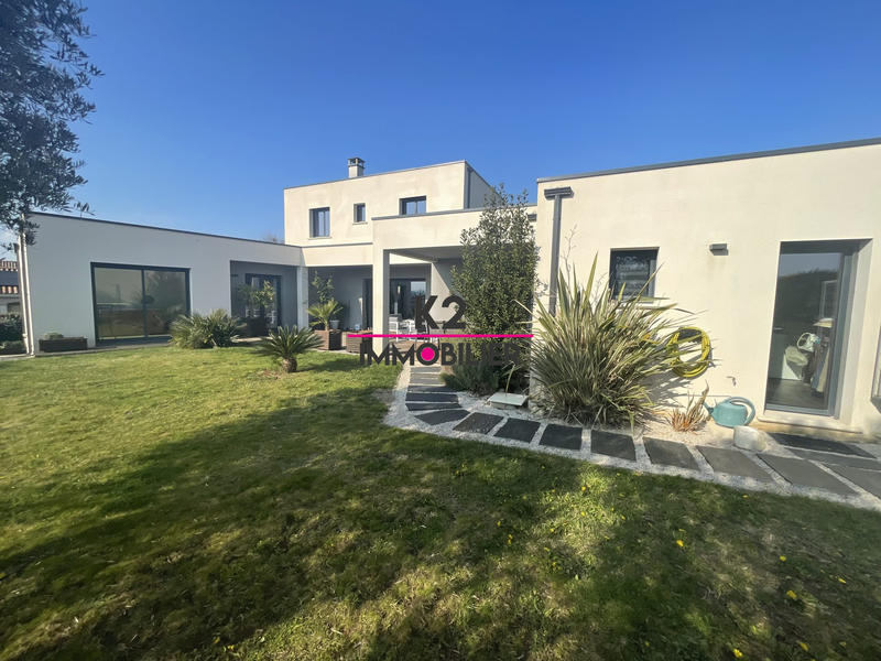 Villa - 177 m² - 5 pièces