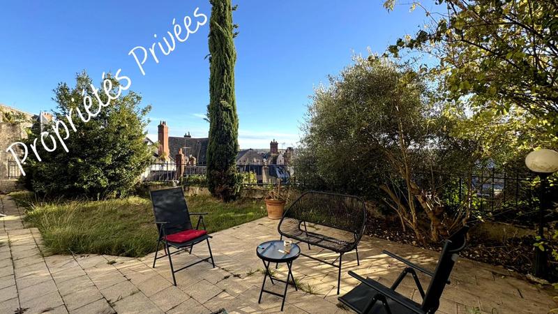 Appartement - 172 m² - 5 pièces