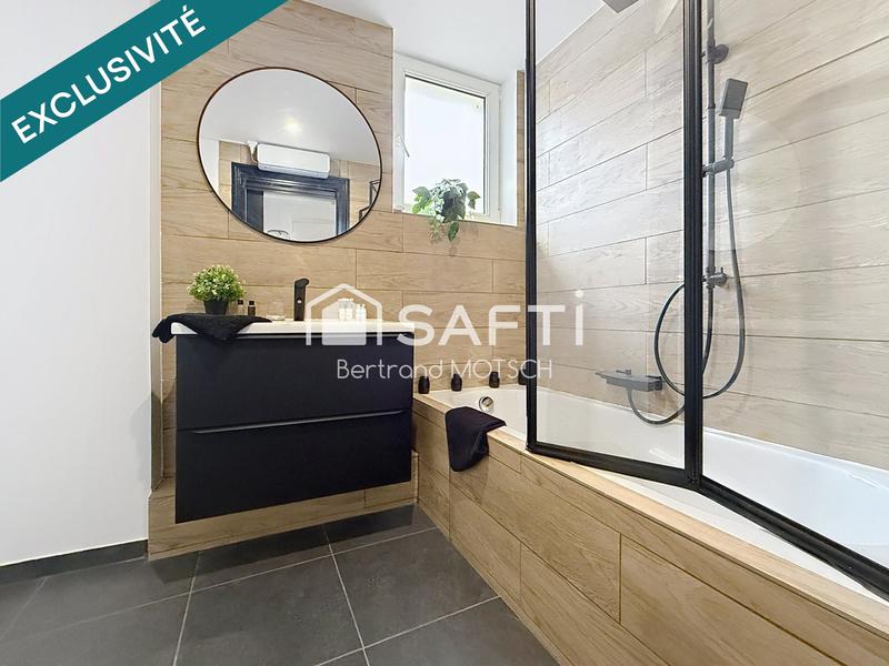 Maison - 96 m² - 5 pièces