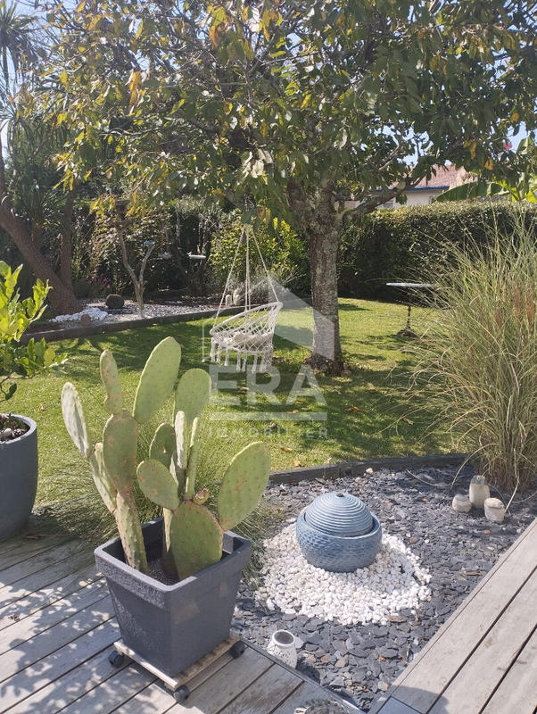 Maison - 162 m² - 7 pièces