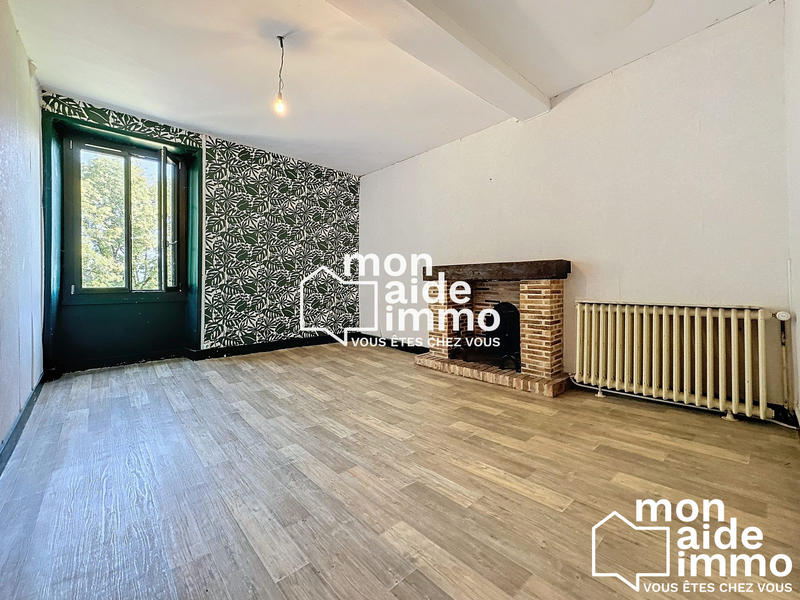 Maison - 305 m² - 8 pièces