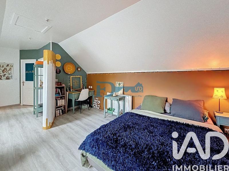 Maison - 104 m² - 5 pièces