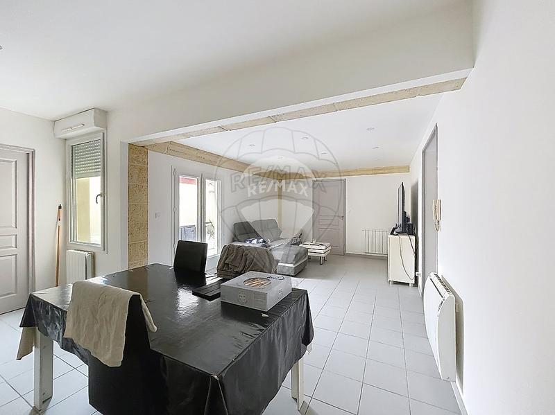 Immeuble - 140 m² - 7 pièces