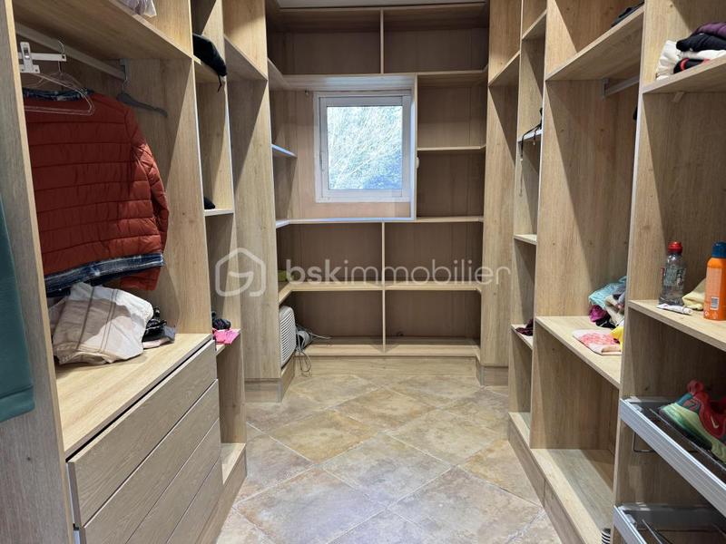 Demeure - 570 m² - 14 pièces