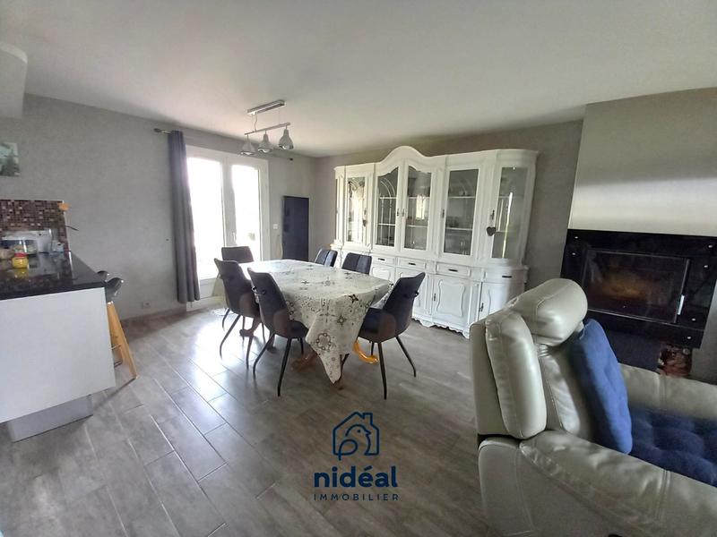 Maison - 100 m² - 6 pièces