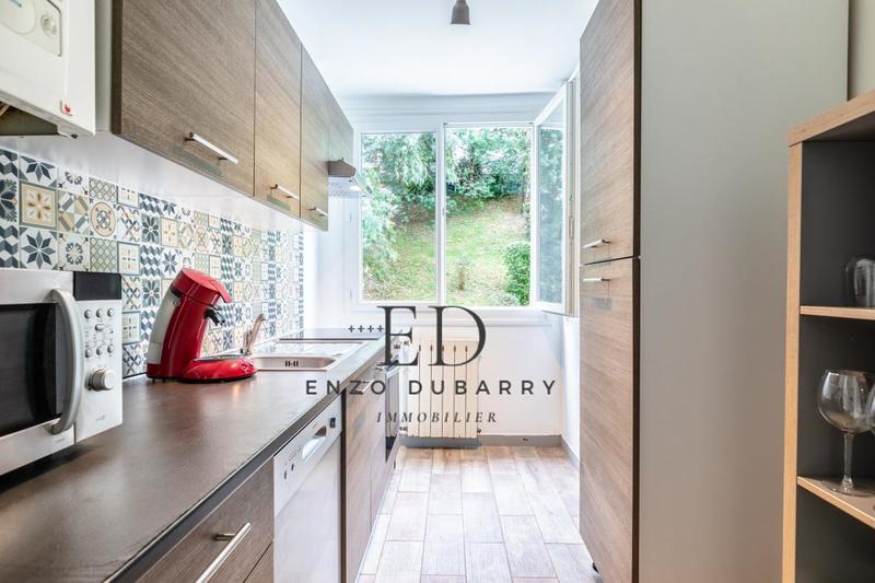 Appartement - 64 m² - 4 pièces