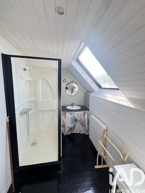 Maison - 128 m² - 7 pièces