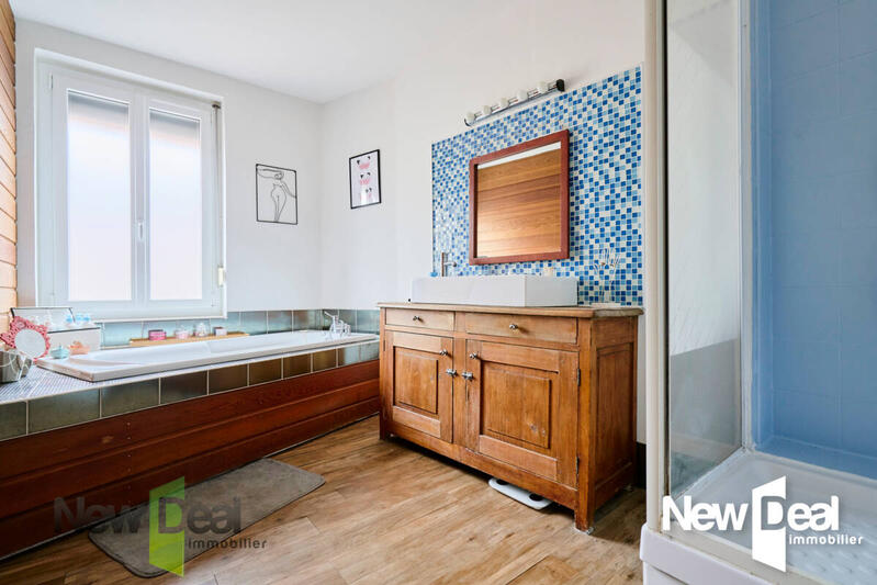 Maison - 145 m² - 7 pièces