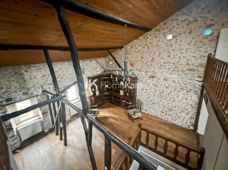 Maison - 160 m² - 5 pièces