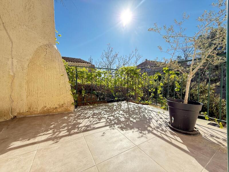 Maison - 90 m² - 3 pièces