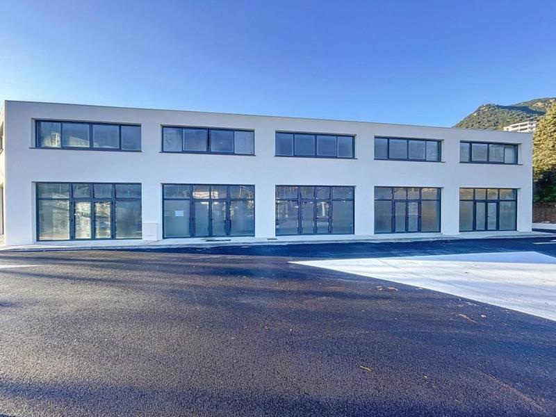 Local commercial - 134 m²