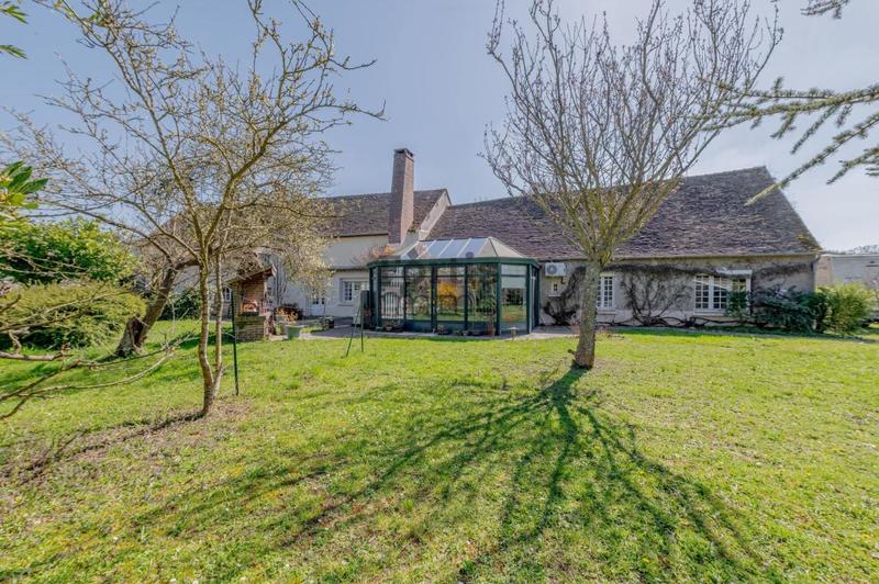 Corps de ferme - 381 m² - 10 pièces