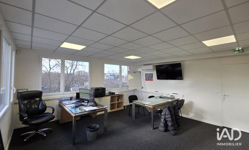 Bureau - 137 m²