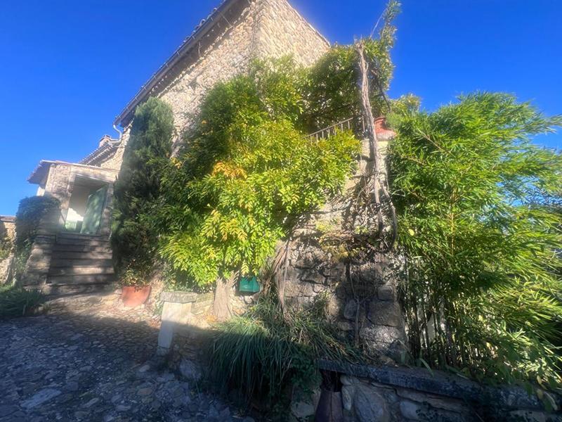 Mas - 183 m² - 8 pièces