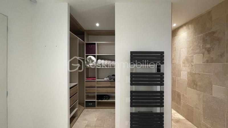 Villa - 160 m² - 4 pièces