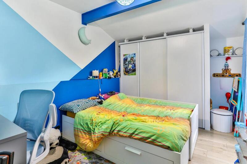 Maison - 91 m² - 4 pièces