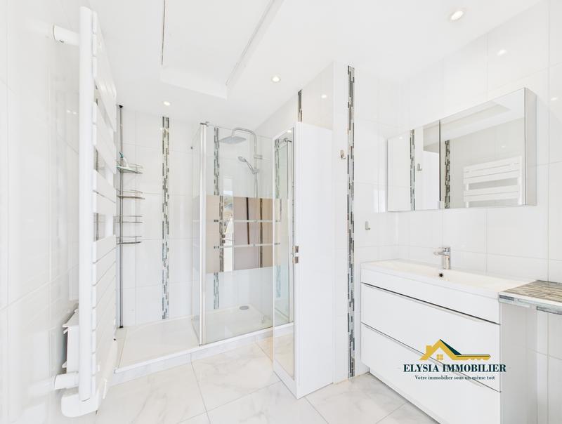 Maison - 134 m² - 7 pièces