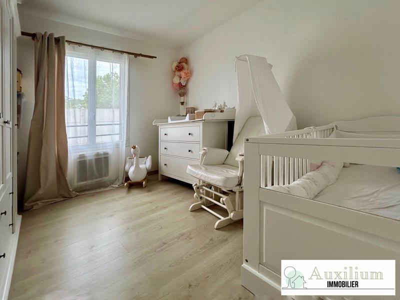 Maison - 104 m² - 5 pièces