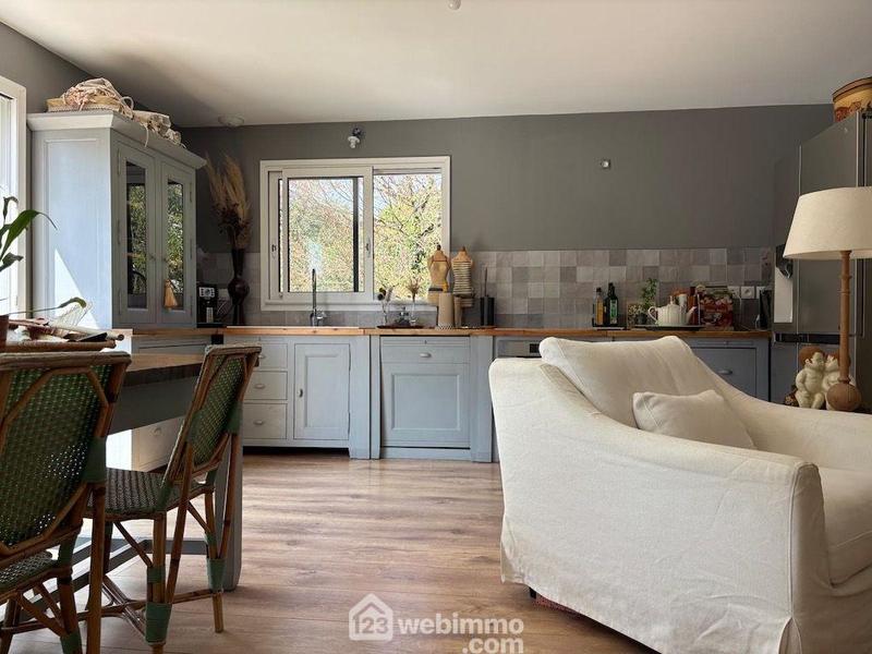 Maison - 88 m² - 4 pièces