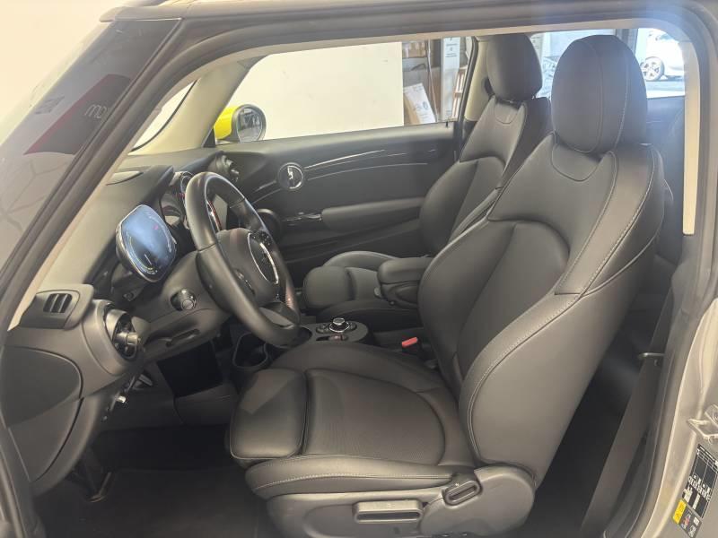 Mini Mini Hatch 3 Portes Cooper se 184 ch Essential