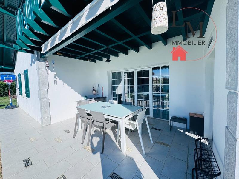 Villa - 188 m² - 5 pièces