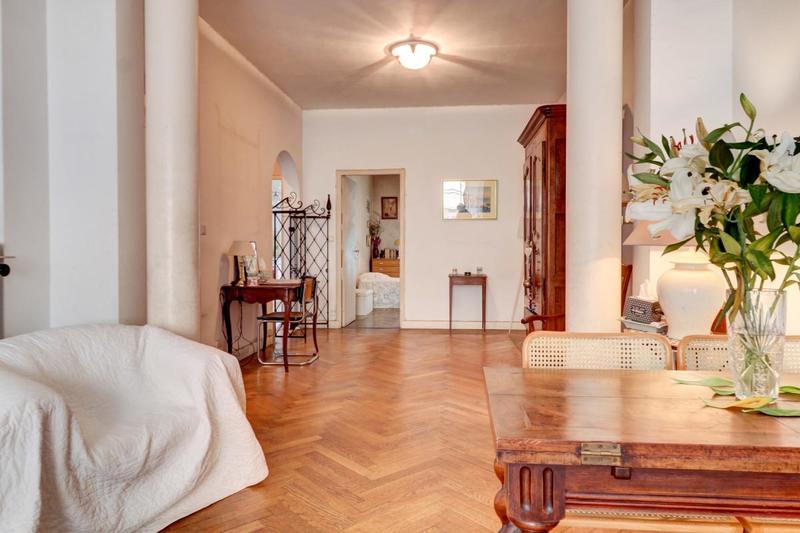 Appartement - 93 m² - 3 pièces