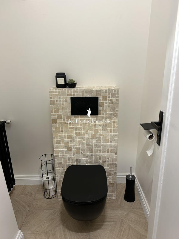 Maison - 483 m² - 14 pièces