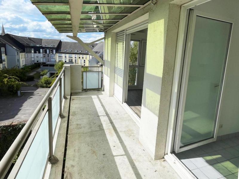 Appartement - 104 m² - 5 pièces