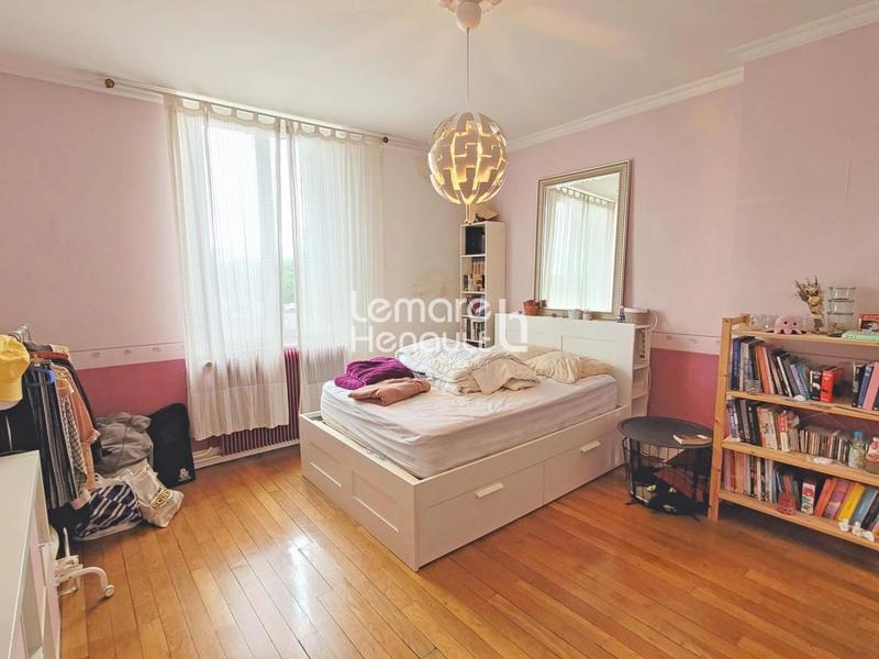 Maison bourgeoise - 257 m² - 11 pièces