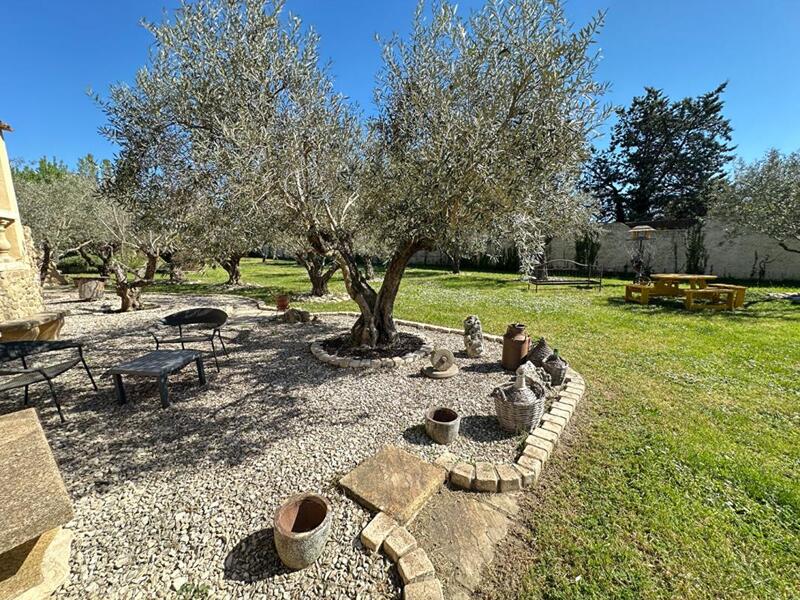 Maison - 200 m² - 8 pièces