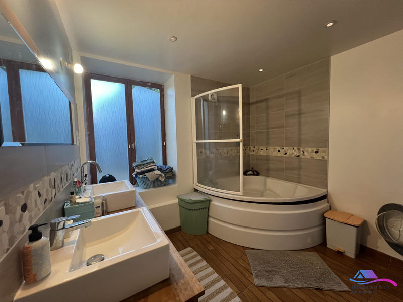 Maison - 130 m² - 5 pièces