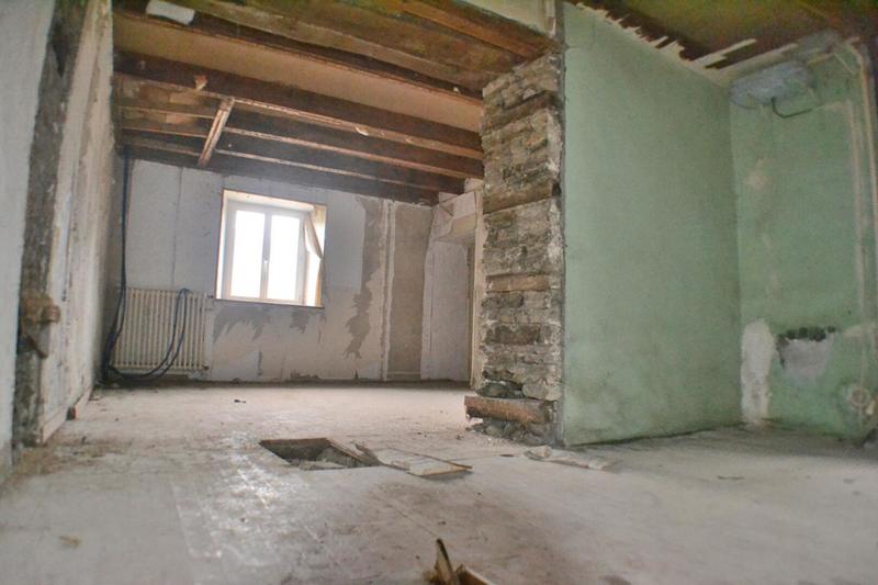 Maison - 142 m² - 8 pièces