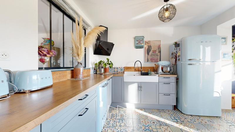 Maison - 157 m² - 7 pièces