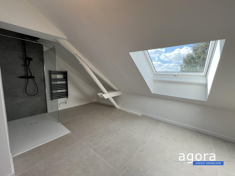 Maison - 160 m² - 7 pièces