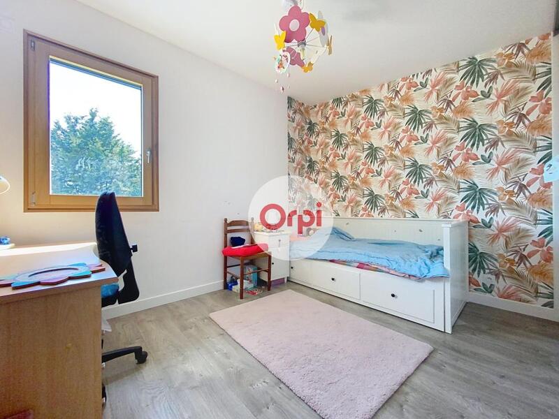 Maison - 170 m² - 5 pièces