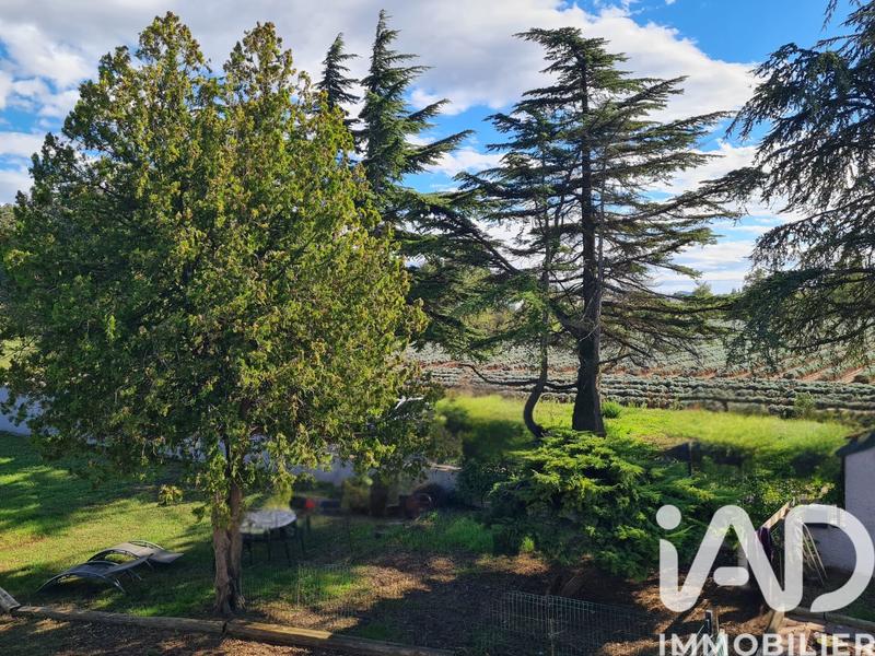 Maison - 370 m² - 9 pièces