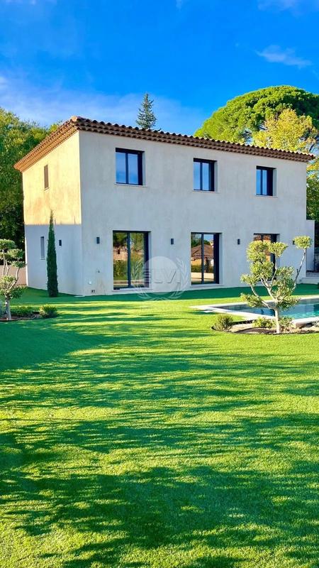 Maison - 146 m² - 5 pièces