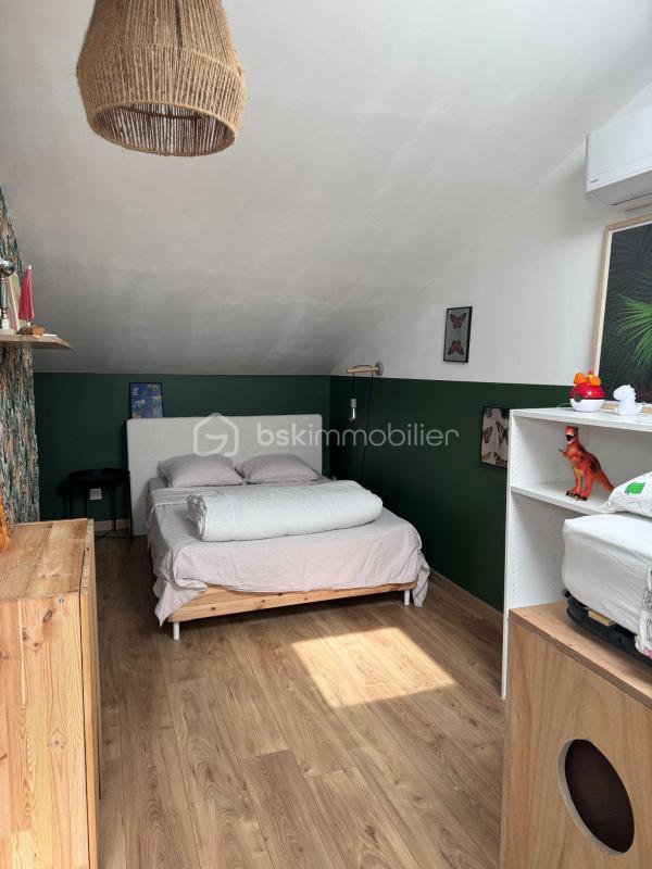 Maison - 140 m² - 6 pièces